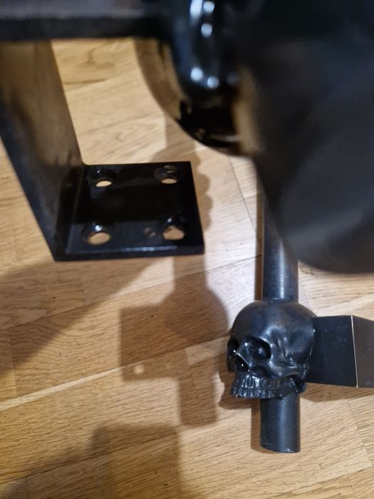 Дверна ручка універсальна