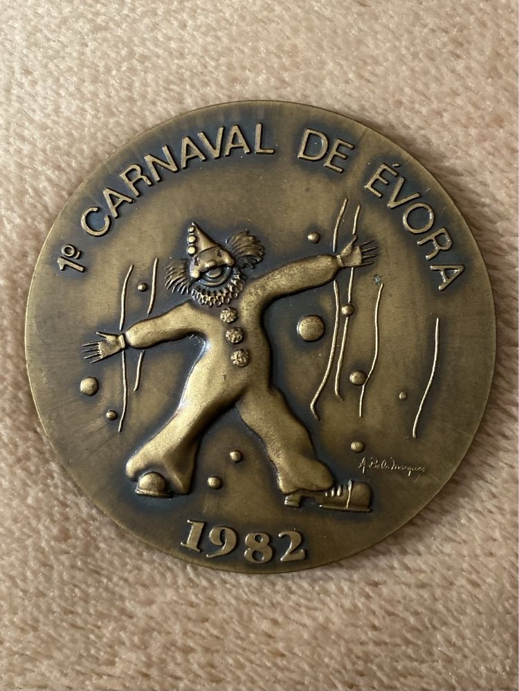 Medalha em bronze “1° Carnaval de Évora 1982”