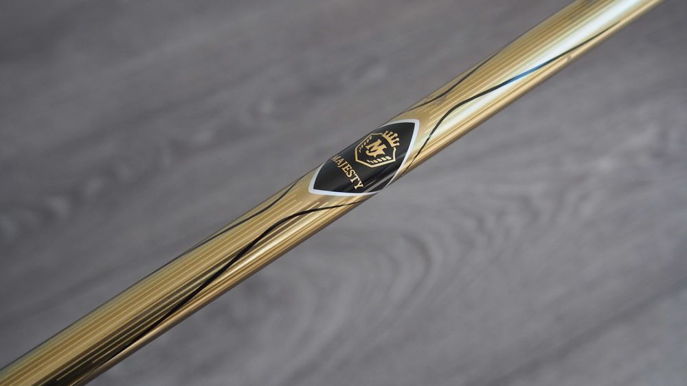 Kije do golfa MAJESTY ROYALE BLACK LV FW 7  Marka Super Premium