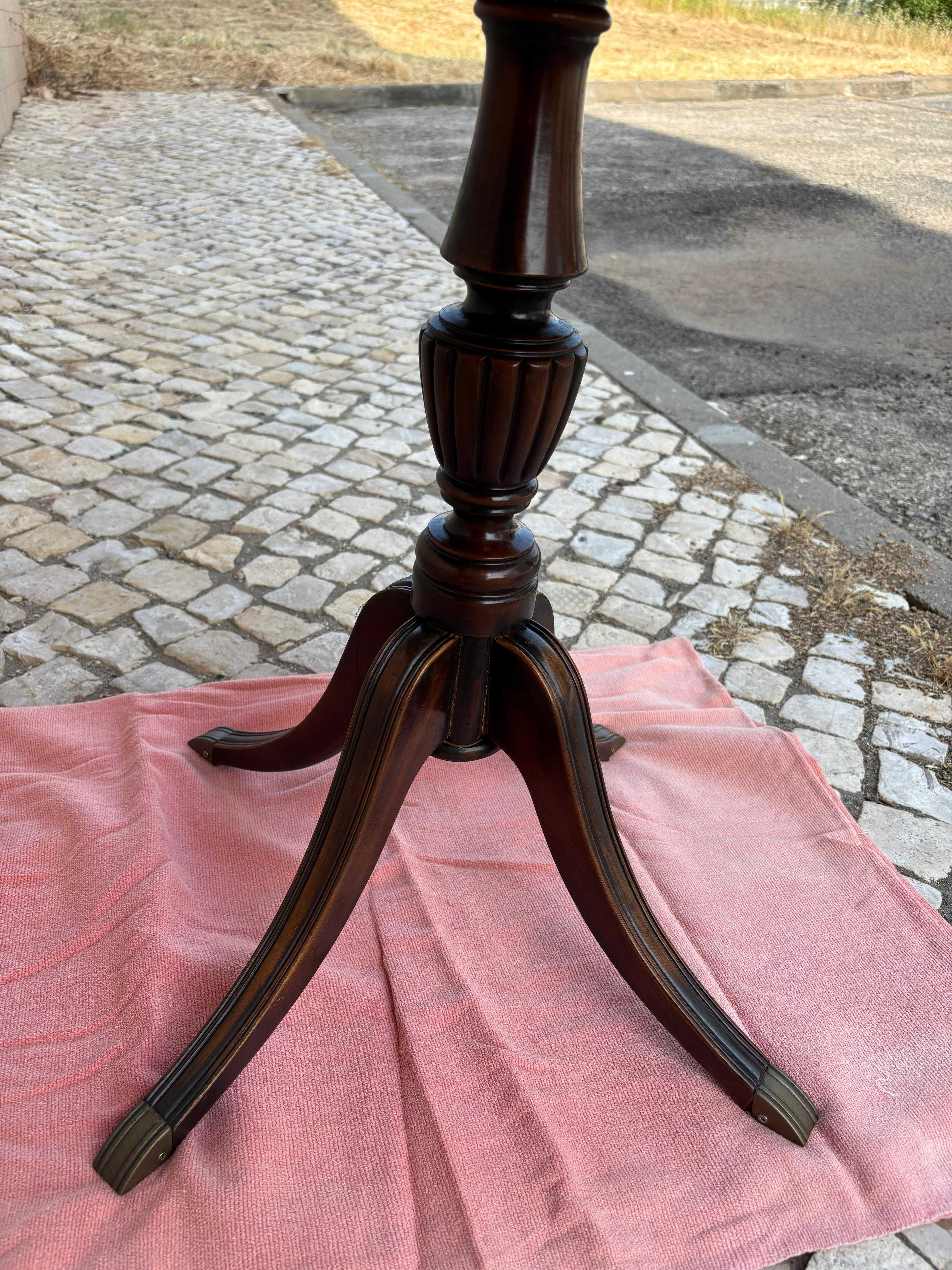 MESA DE APOIO ##