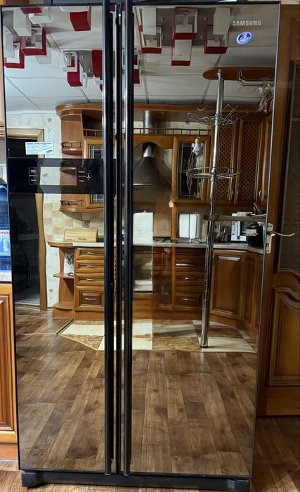 Холодильник Samsung side by side