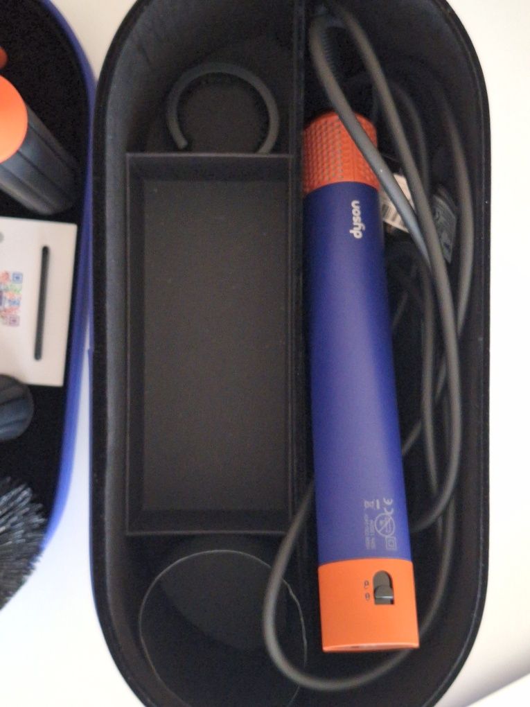 Multistyler Dyson Airwrap i.d.™ Straight+Wavy Niebieski/Topaz