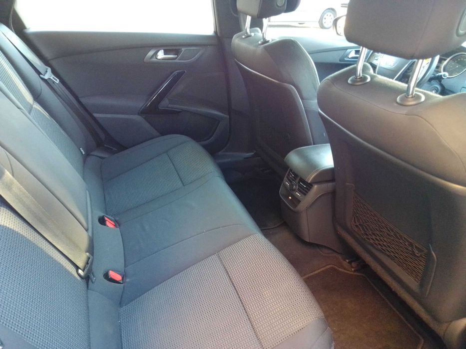 Carrinha Peugeot 508 SW caixa manual.