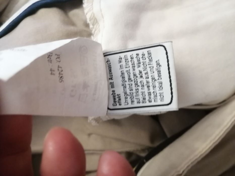 Calções de homem praticamente novo