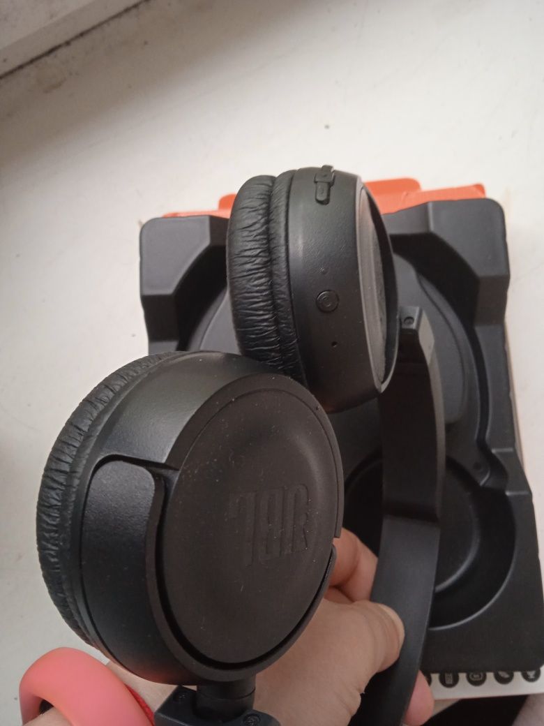 Jbl t450bt pure bass