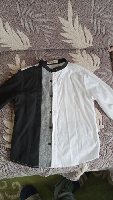 Продам дитячий одяг