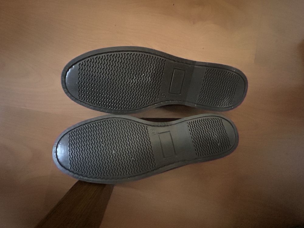 Sapatos homem 43