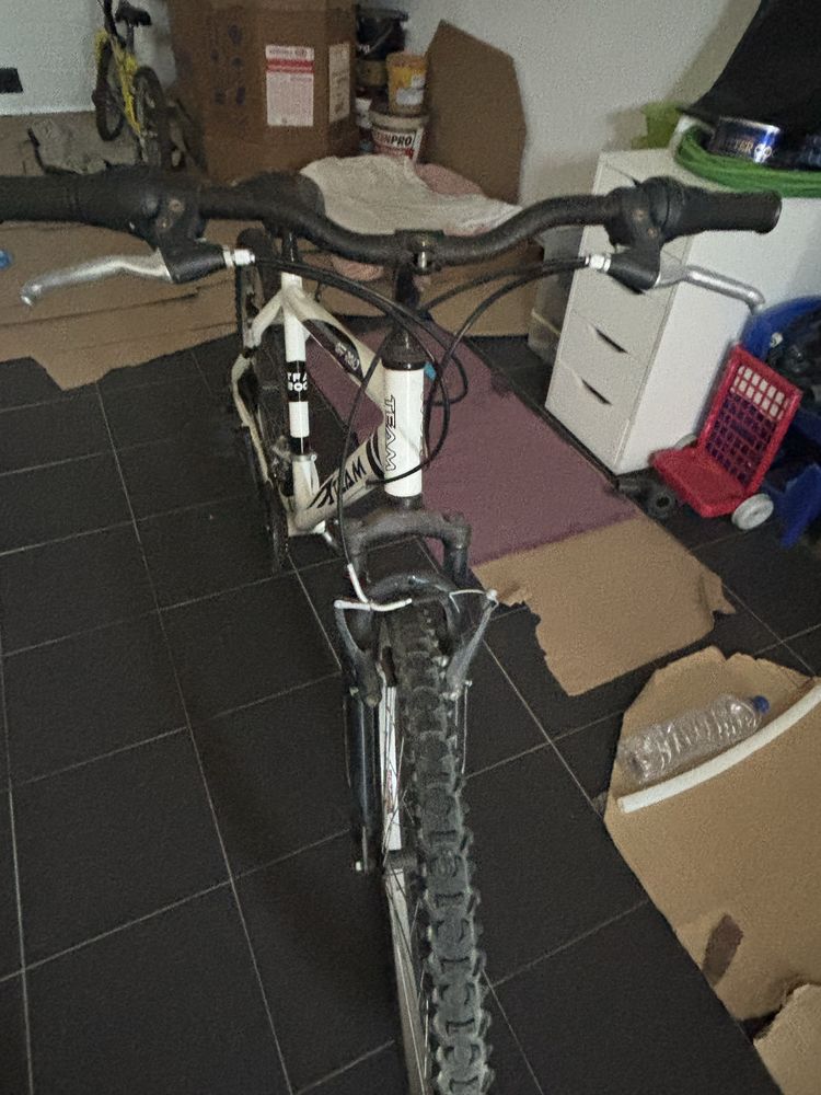 Bicicleta em bom estado