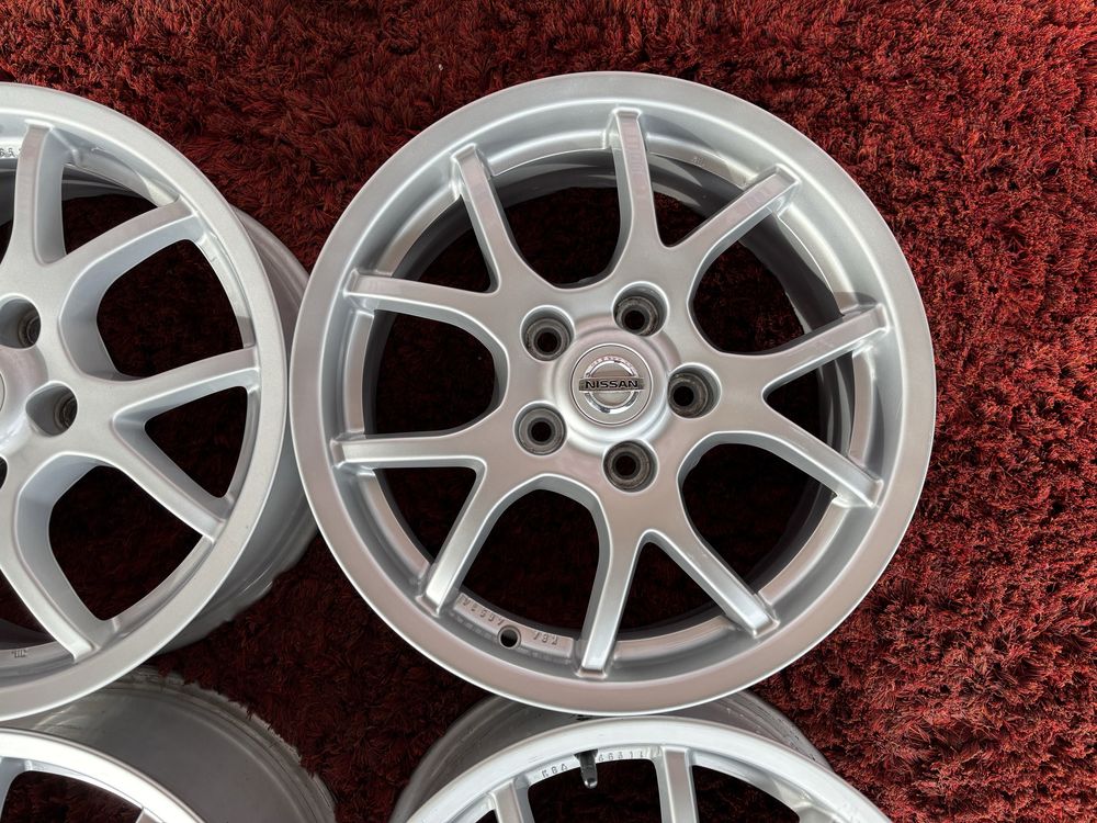Original Nissan Juke Leaf Qashqai X-Trail Renault Megan R16 5x114,3