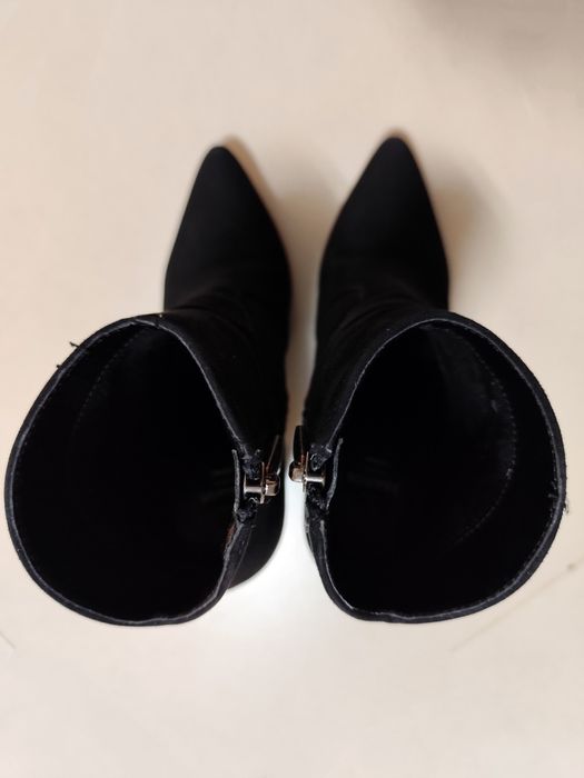 Botas pretas para Mulher marca Seaside (Novas - Tam. 35)