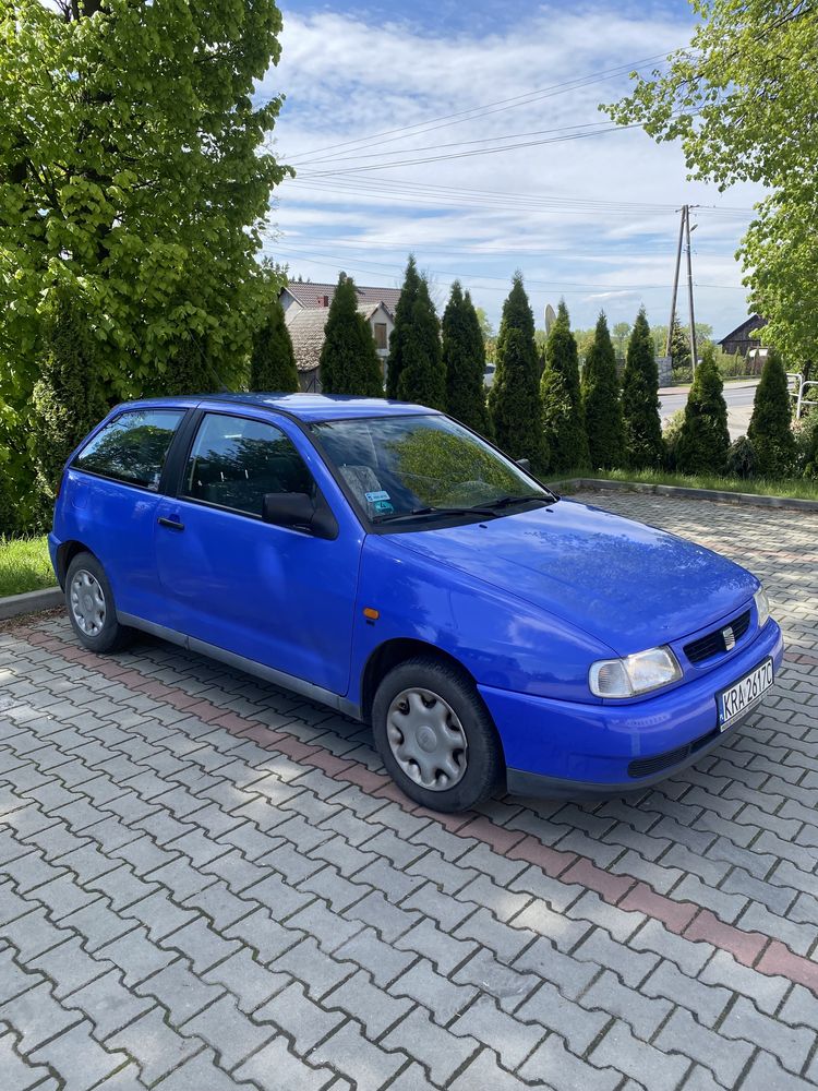 Seat Ibiza 1.4 klimatyzacja elektryczne szyby nowy rozrząd zawieszenie