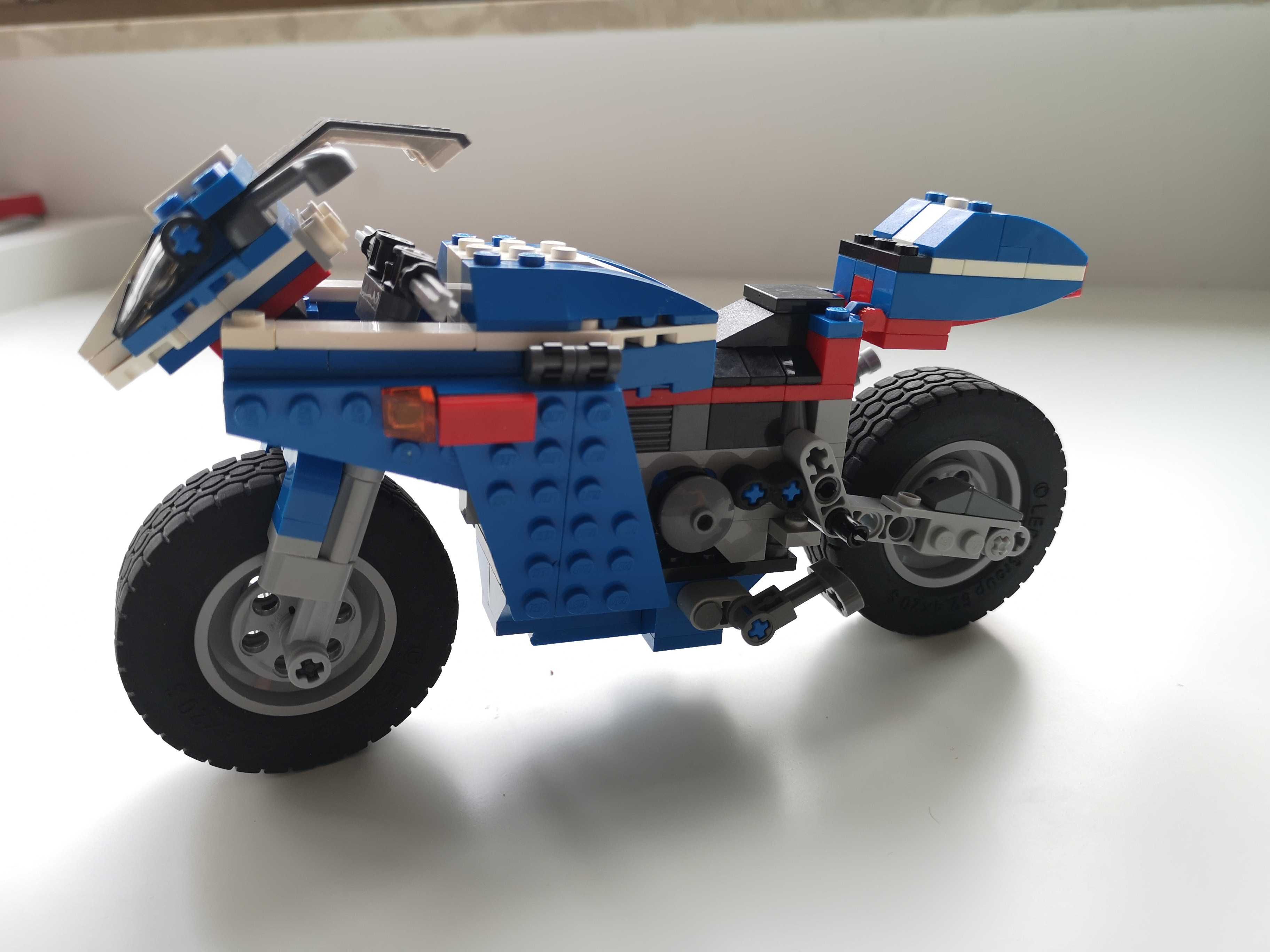 Lego Creator 6747 - Ścigacz, motor 3w1