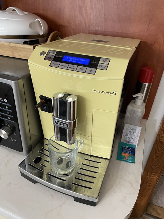 Ekspres DeLonghi Primadonna S wadliwy cappuccinator