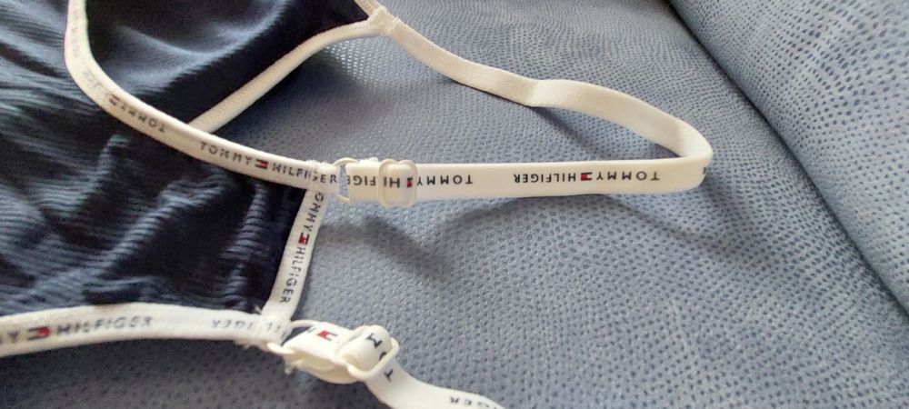 Tommy Hilfiger топ-бра ліф з чашками.  Новий. На розмір S.