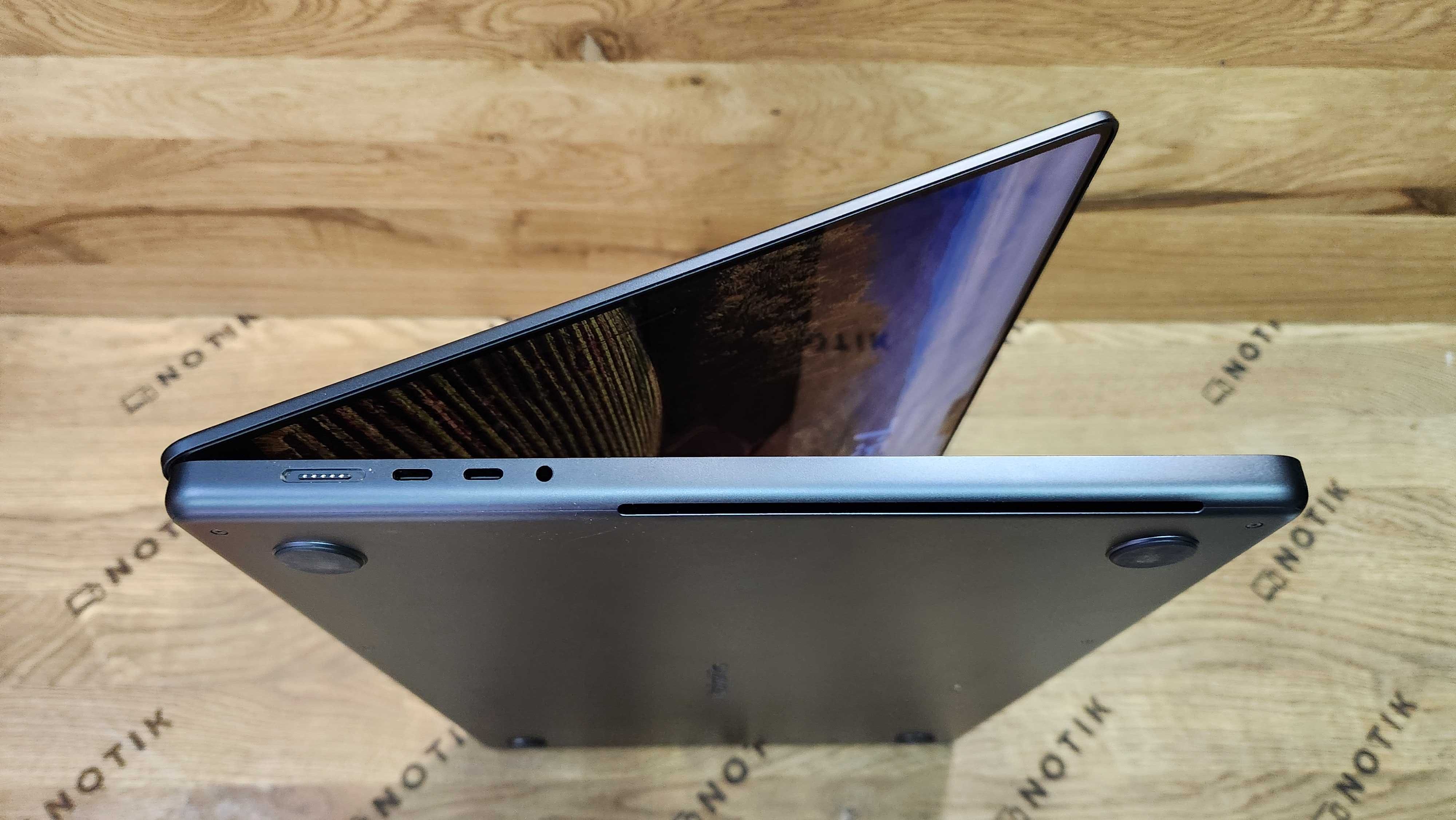 Apple MacBook Pro 16" M3 Max 2023 36GB/1TB (MRW33 A2991) LIKE NEW MDM