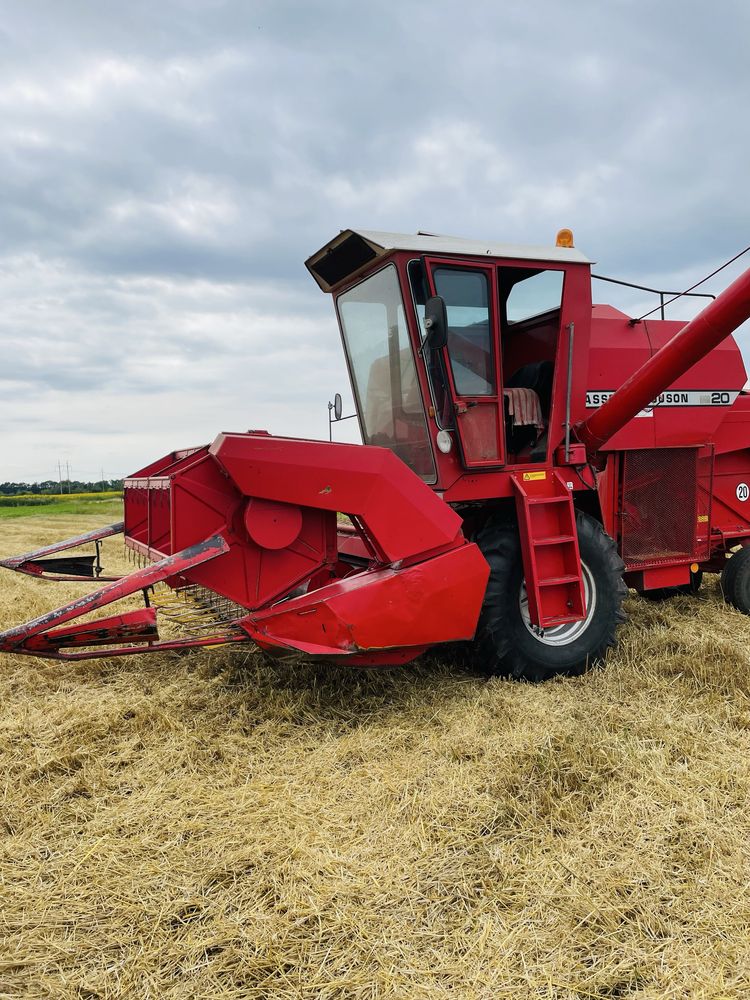 Продам Комбайн MF20