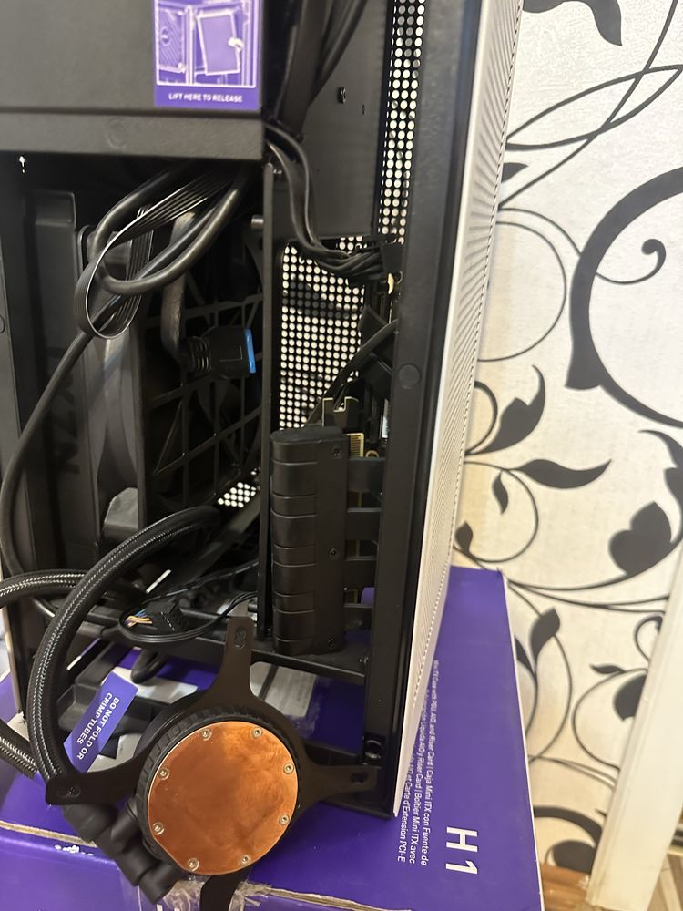Корпус NZXT H1 + блок живлення + водяне охолодження(білий аюо чорний)