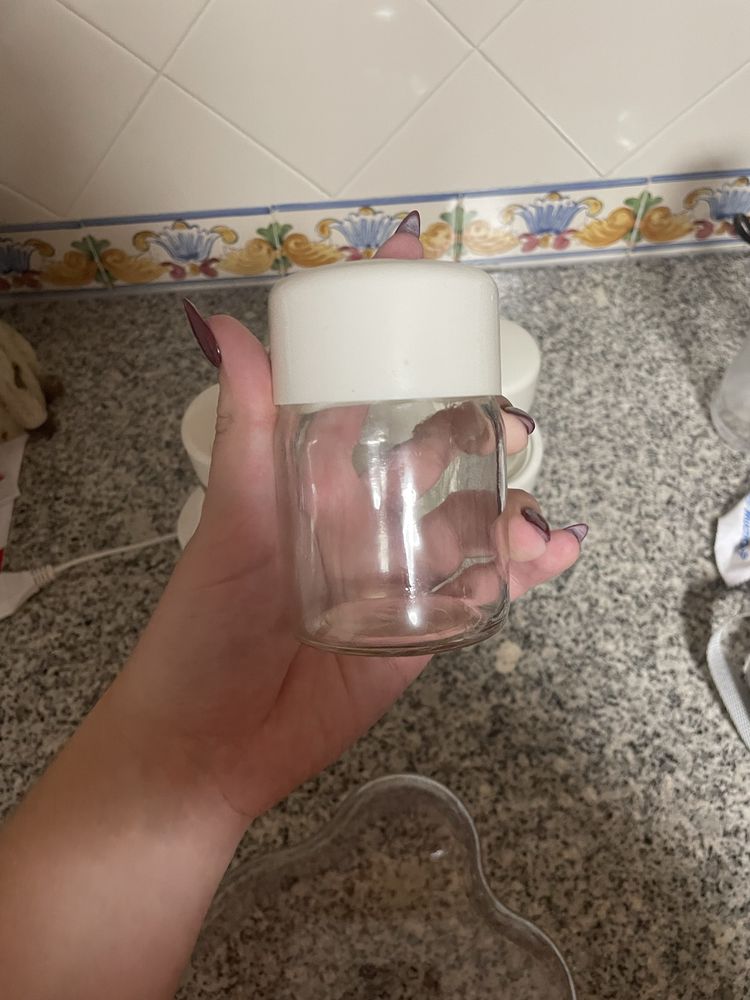 Iogurteira da marca Jata