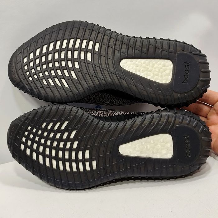 Кросівки Adidas Yeezy Boost 350 V2 ‘Yecheil