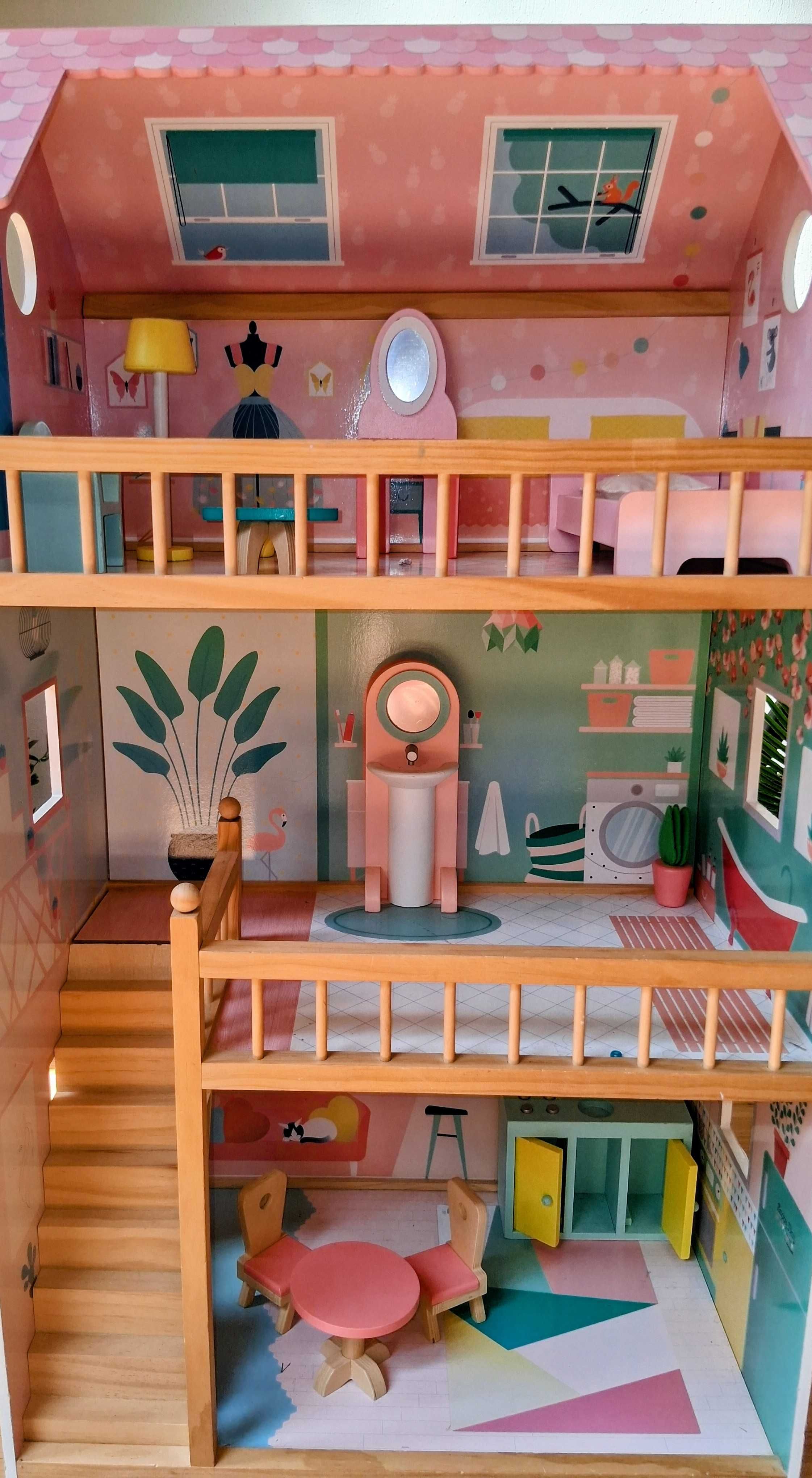Casa de bonecas como nova