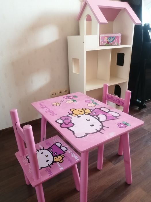 Ляльковий будиночок шафа