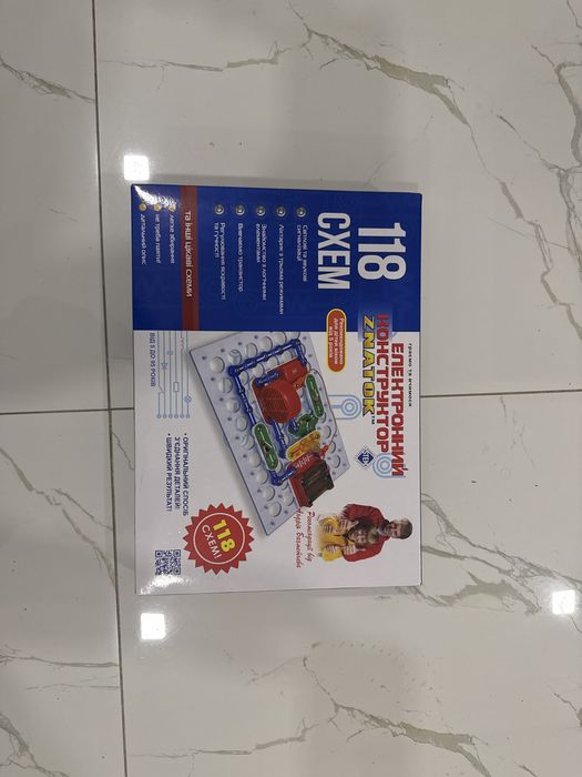 Електроний конструктор повністью новий !