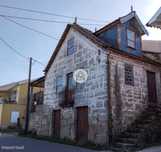 Moradia T4 em Pedra para Reconstrução em Silgueiros, Viseu
