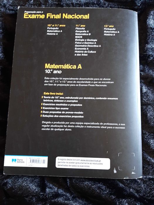 Vendo livro de preparação para o exame final de matemática A