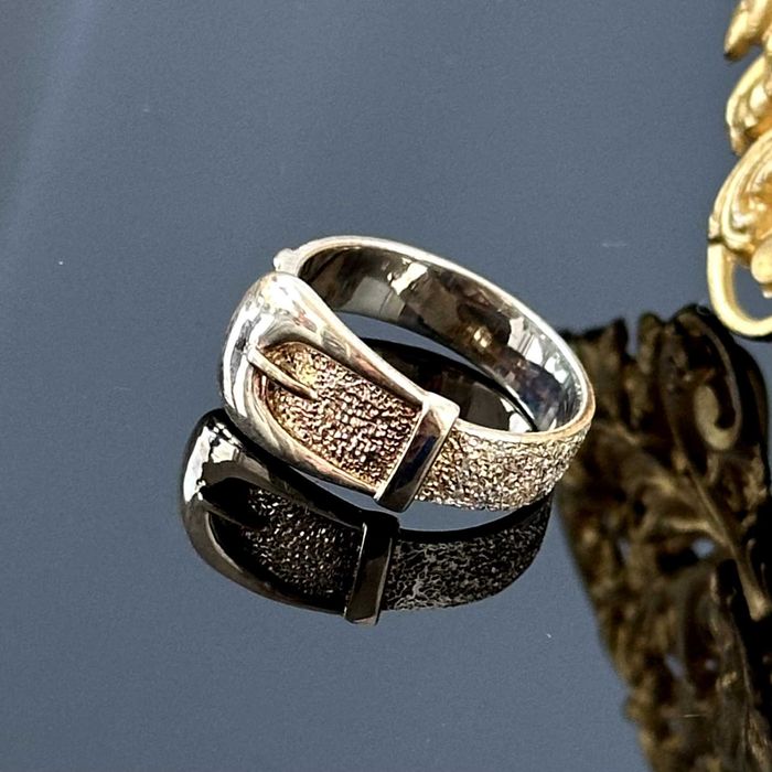 Srebrny pozłacany pierścionek - srebra próby 925 - pozłocony