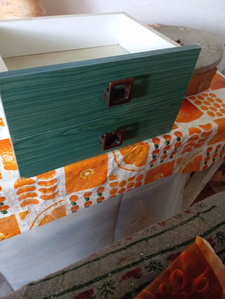 3 gavetas com puxador 38x 29,5