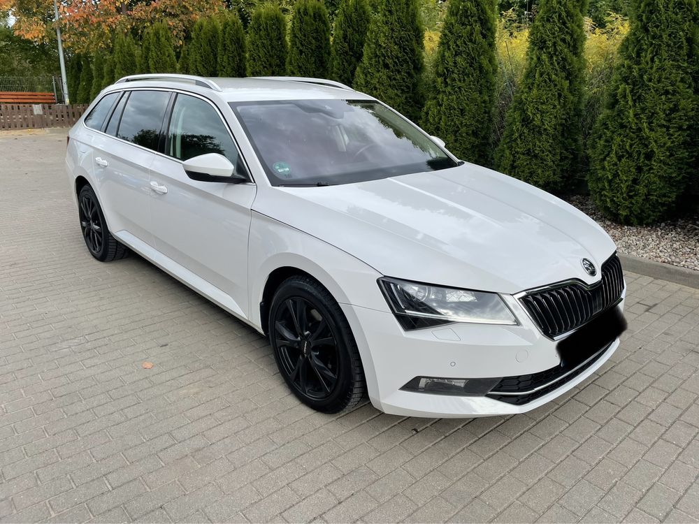 SKODA SUPERB Super Auto Wynajem , Samochód na Wynajem