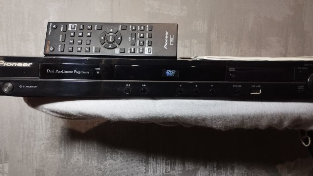 DVD плеєр Pioneer б/у