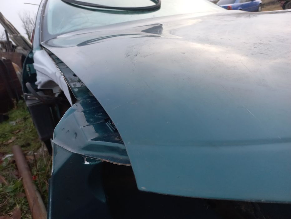 Продам капот на опель омега б дорест