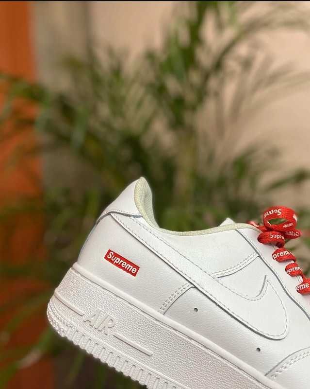 NikeAirForc1LowSupremeWhite r.45