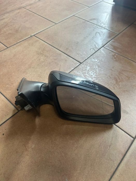 LUSTERKO BMW F10 F11 PRAWE EUROPA A90 3PIN