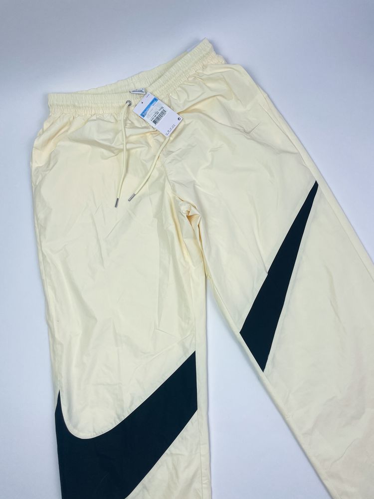Оригінал! Чоловічі Спортивні штани Nike Swooth бежеві (М) Нові!