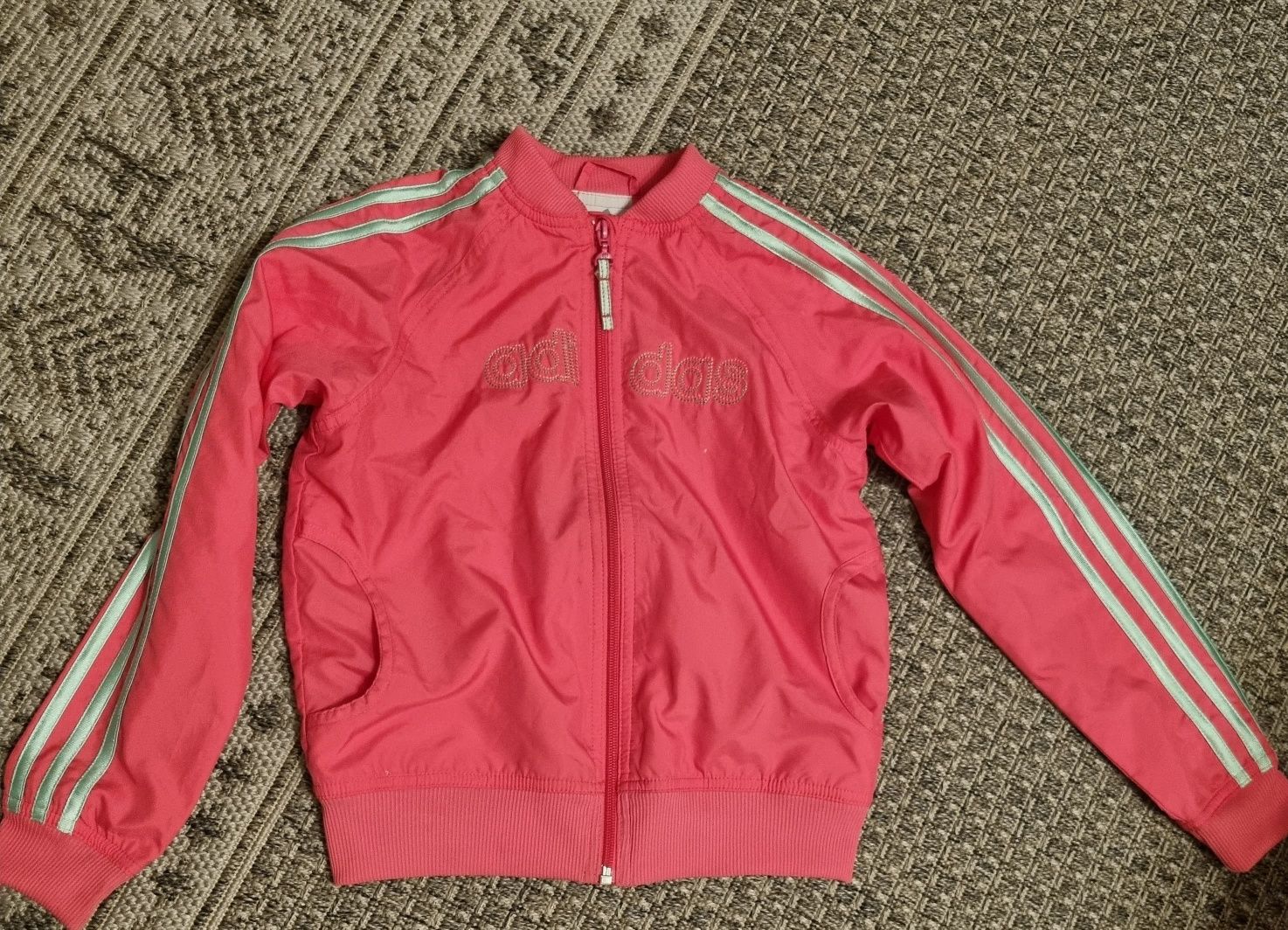 Ветровка, спортивна куртка 140 для дівчинки