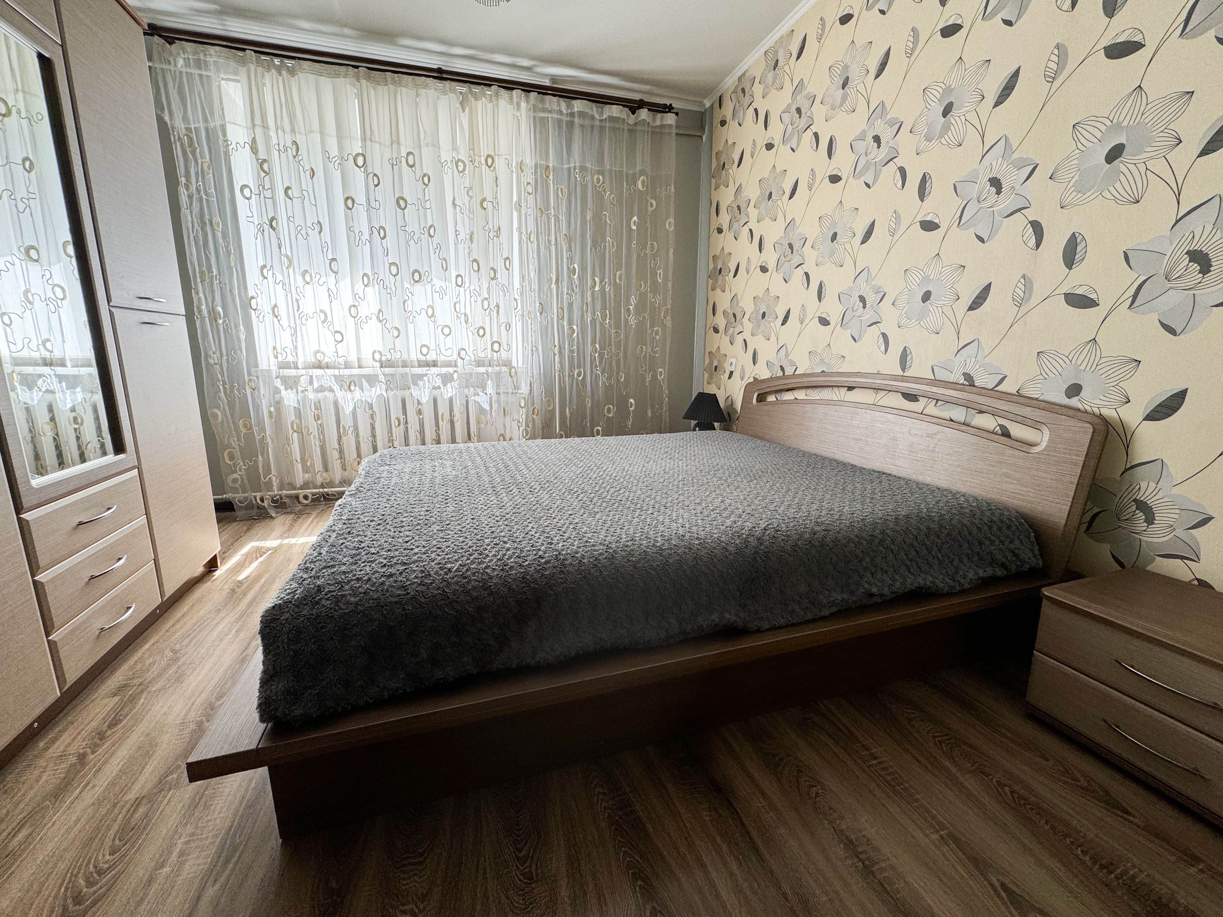2-кім. квартира, Р-н Будинок Офіцерів, Центр, Жд/Авто вокзал