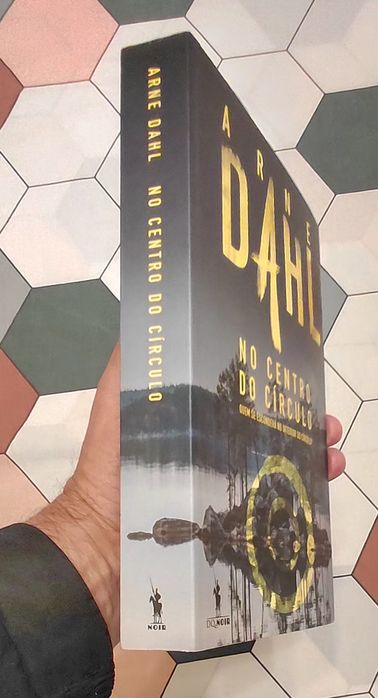 Portes grátis.       ( ver oferta)