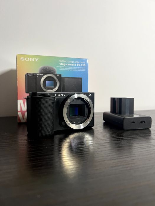 Aparat Sony zv-e10 + 2 baterie