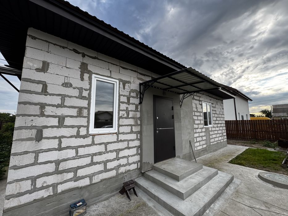 Продам газифікований одноповерховий будинок в Микуличах !