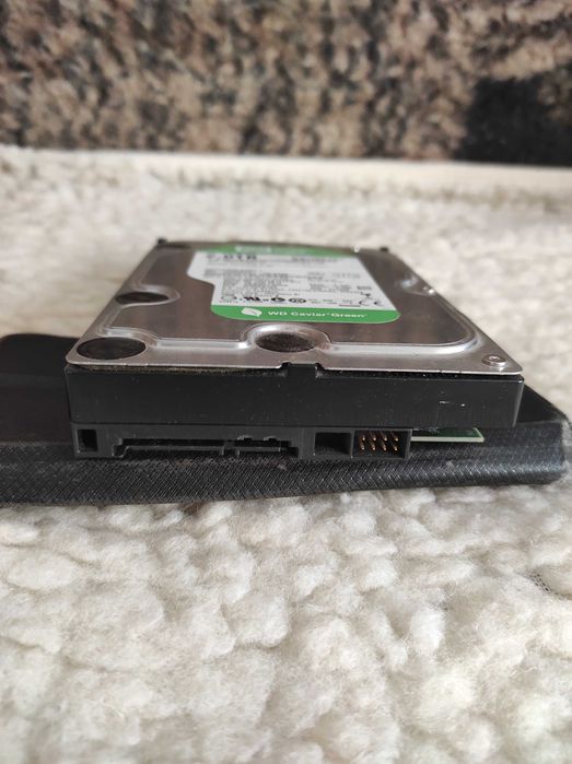 Dysk WD 3.5, 2TB - uszkodzony ale działa
