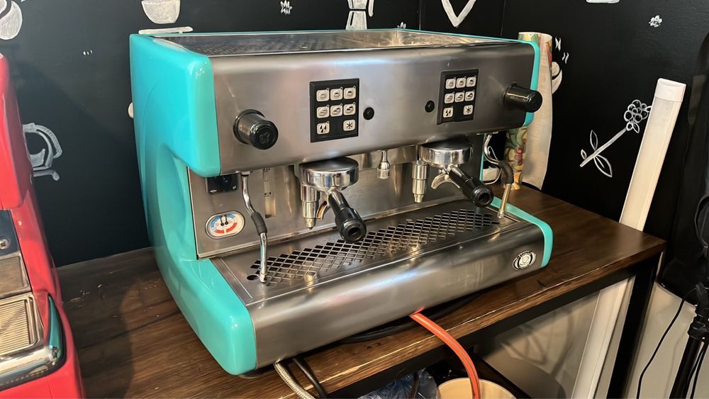 Безкоштовна оренда кавоварка +кавомолка