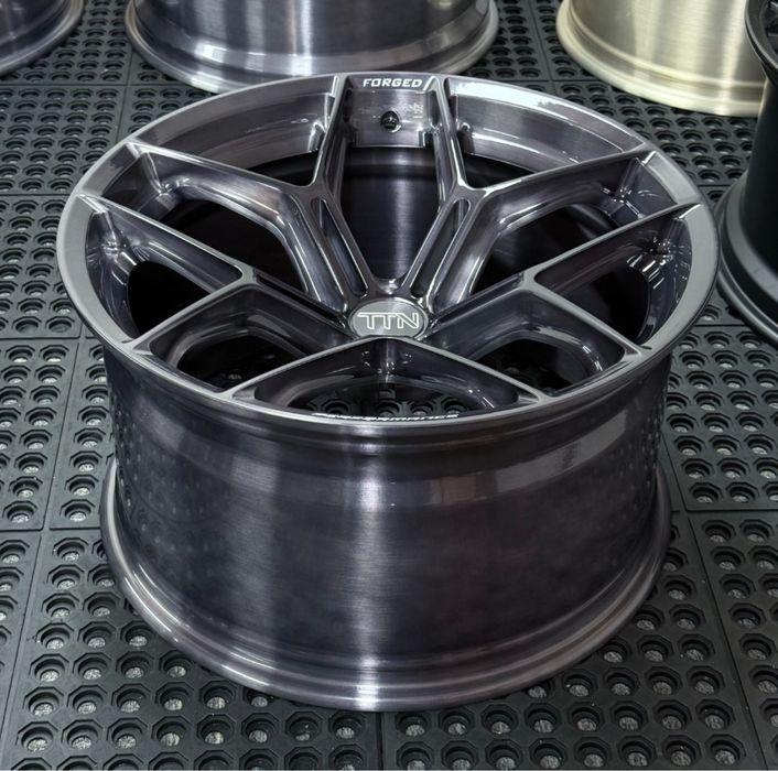 Ковані диски з величезним Вильотом R20 BMW X5 X6 F15 F16 E70 E71 ковка