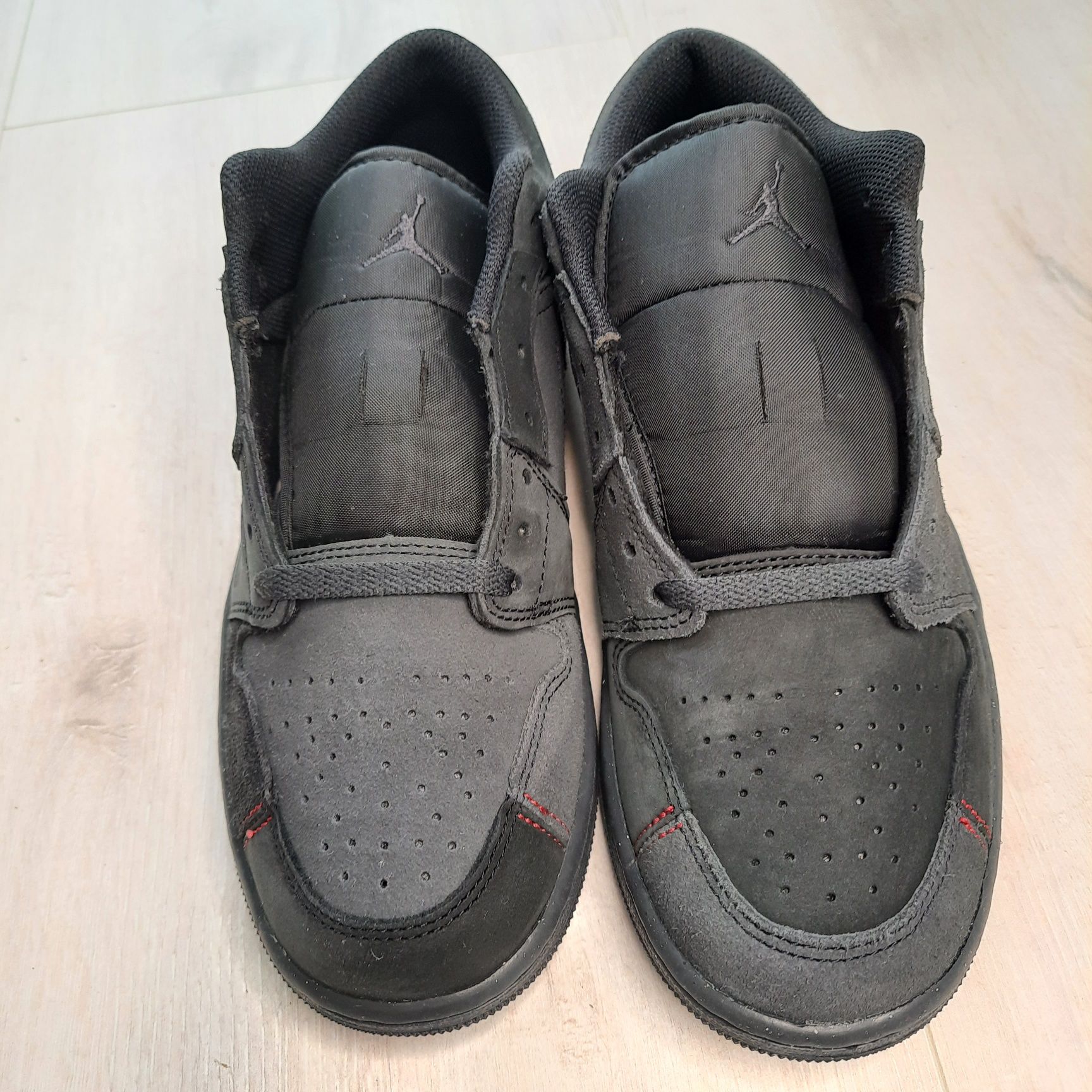 Оригінальні чоловічі кросівки AIR JORDAN AJ 1 LOW SE CRAFT BLACK FD863