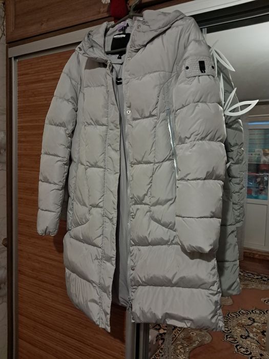 Пуховик для дівчинки підлітка