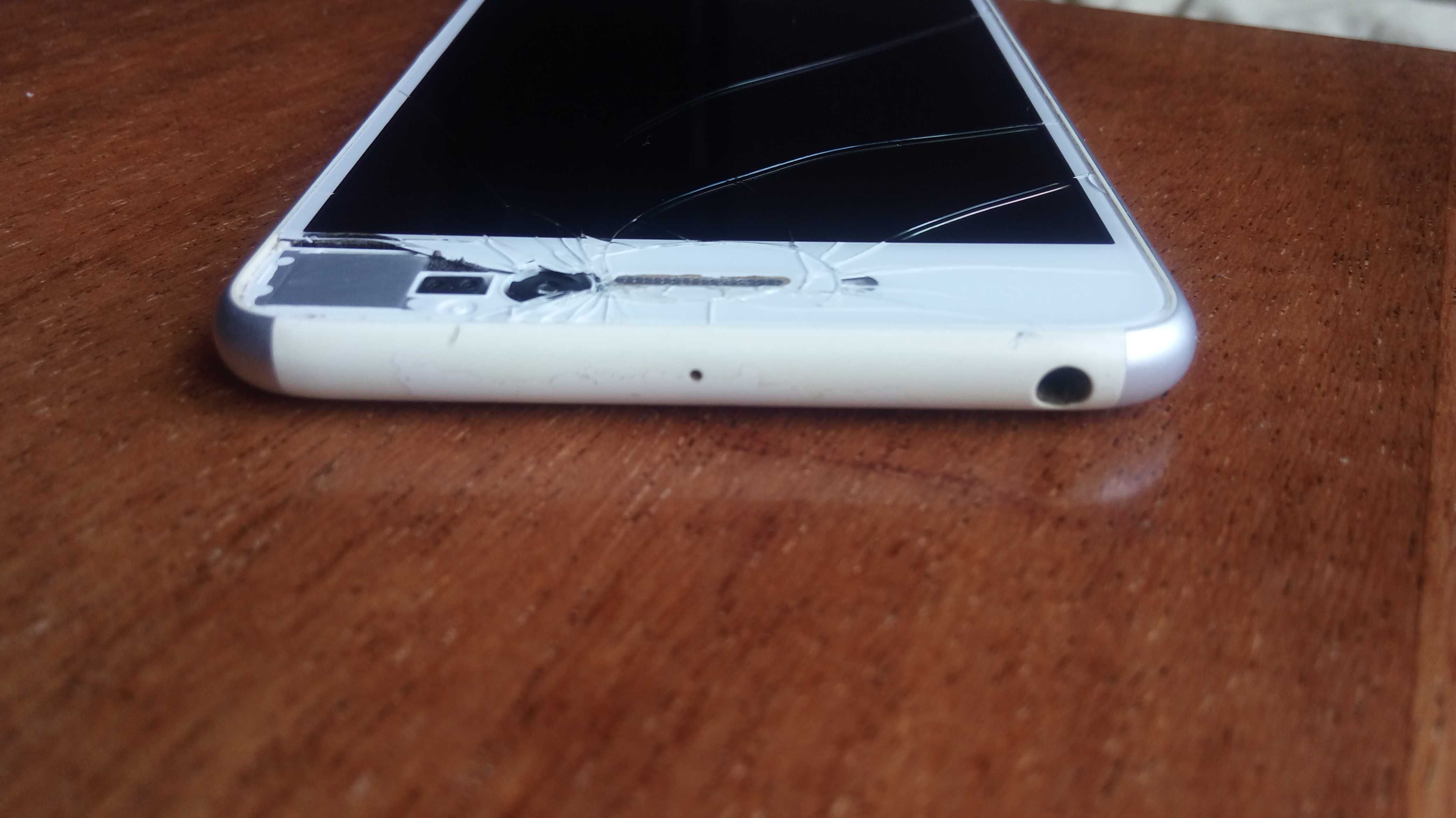 Lenovo S90 (під ремонт)