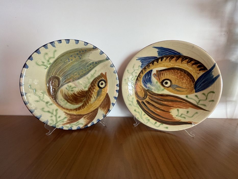 Pratos pintados a mão