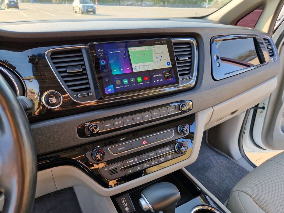 Kia Carnival NOBLESSE