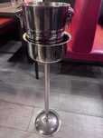 Suporte de pe alto em inox para frapé